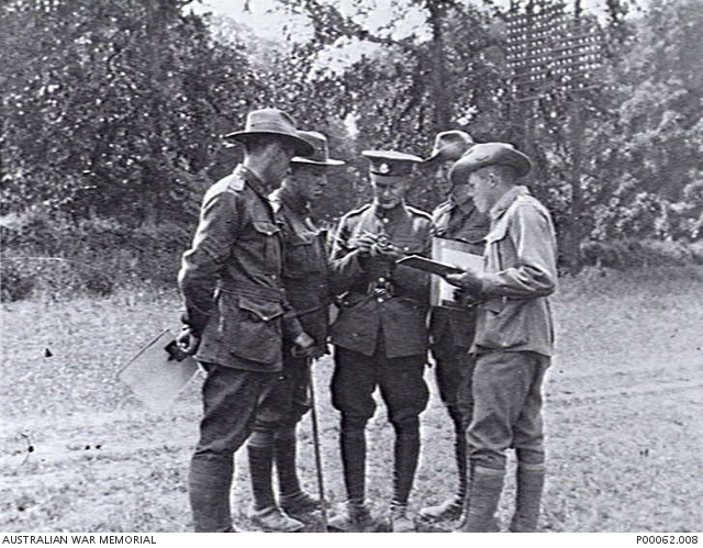 Tidworth, England, c. 1918. Instruction in use of the prismatic compass. Non Commissioned Officer School. Australian War Memorial collection P00062.008 